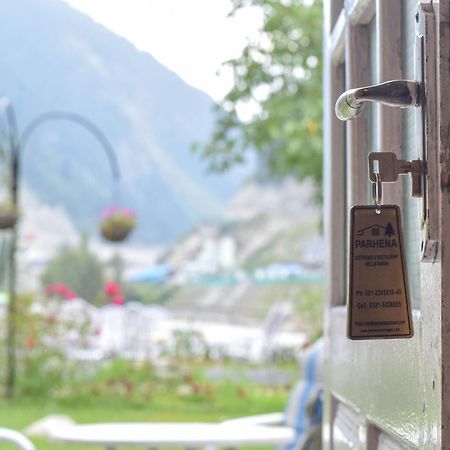 Parhena Cottages Bella Naran Esterno foto