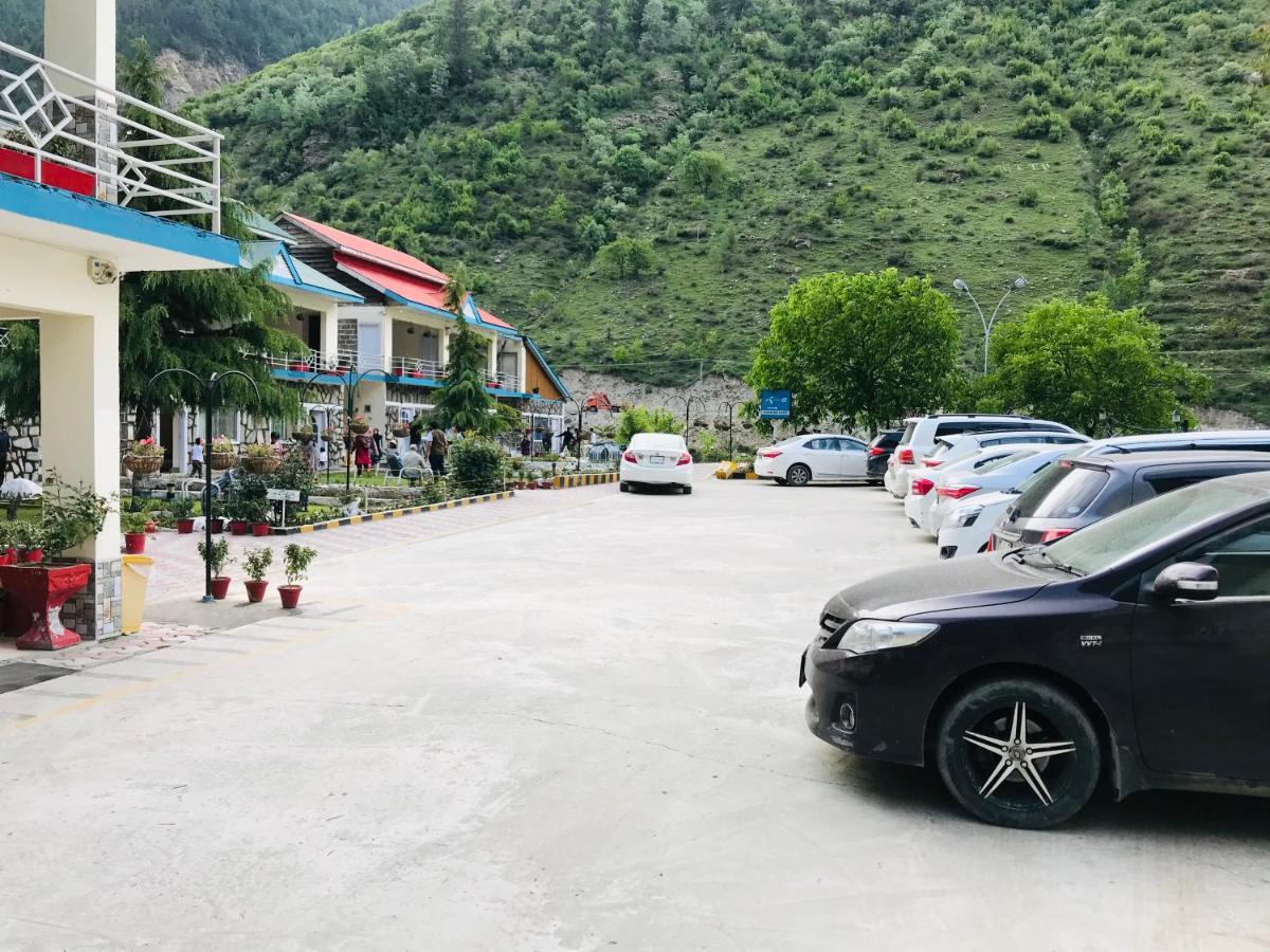 Parhena Cottages Bella Naran Esterno foto