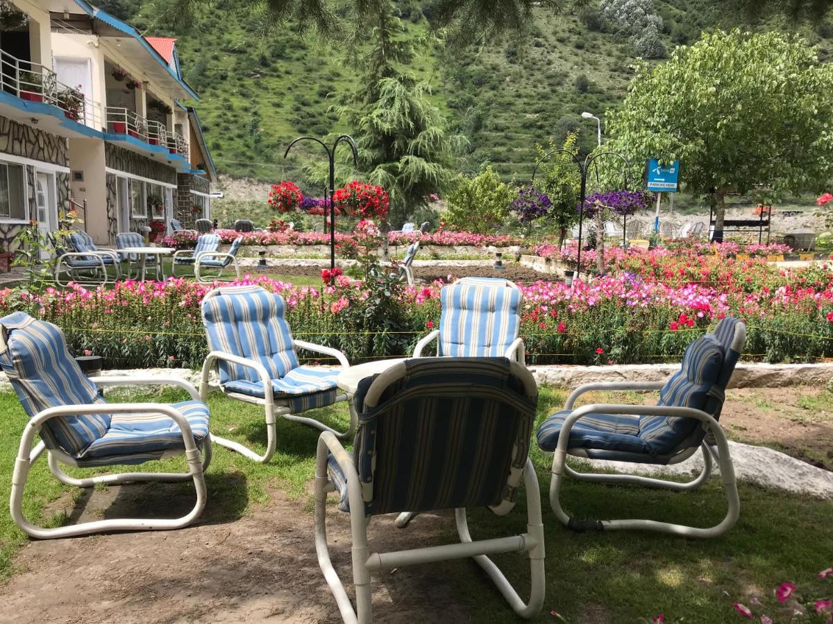 Parhena Cottages Bella Naran Esterno foto