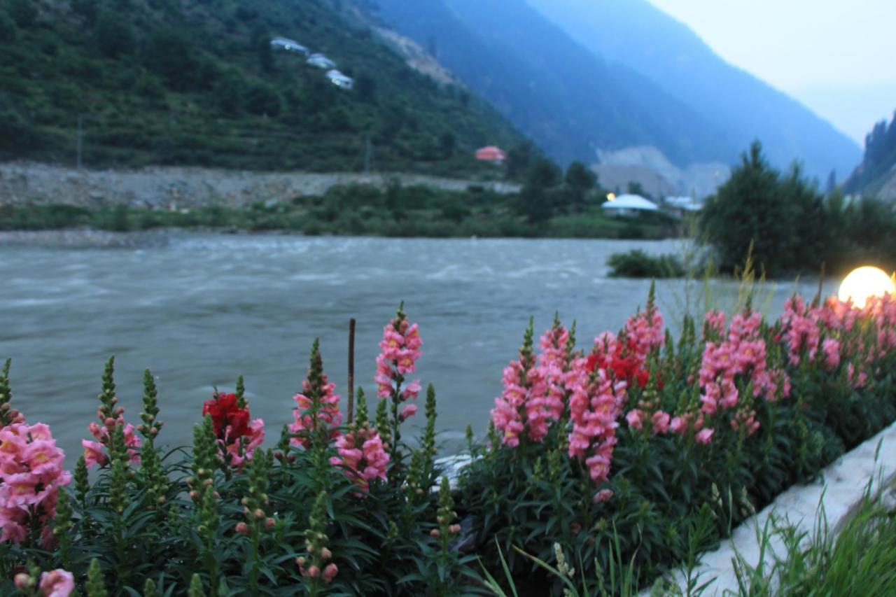 Parhena Cottages Bella Naran Esterno foto